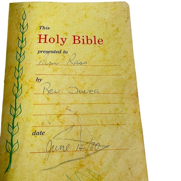 Vintage Holy Bible Dictionary Concordance Black Leather Cover 5" x 5 1/2" New Ol - Picture 2 of 3